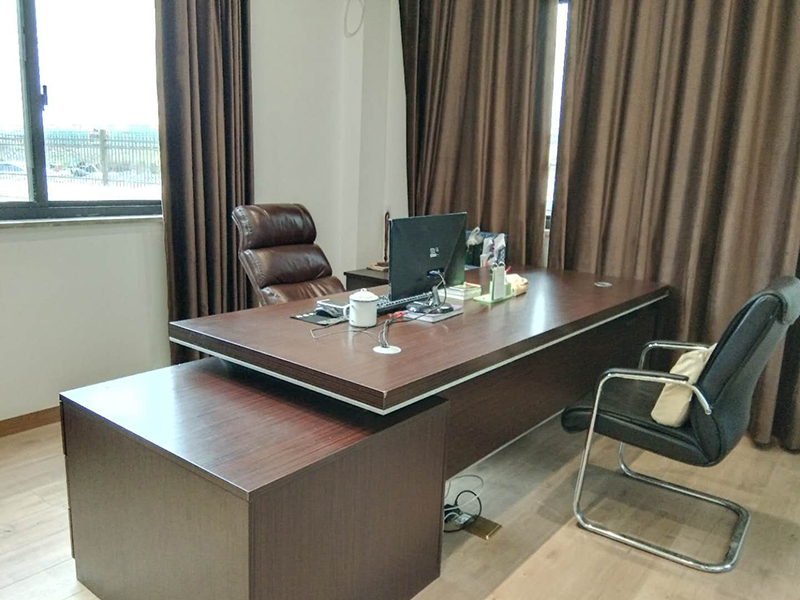 外贸部门经理办公室